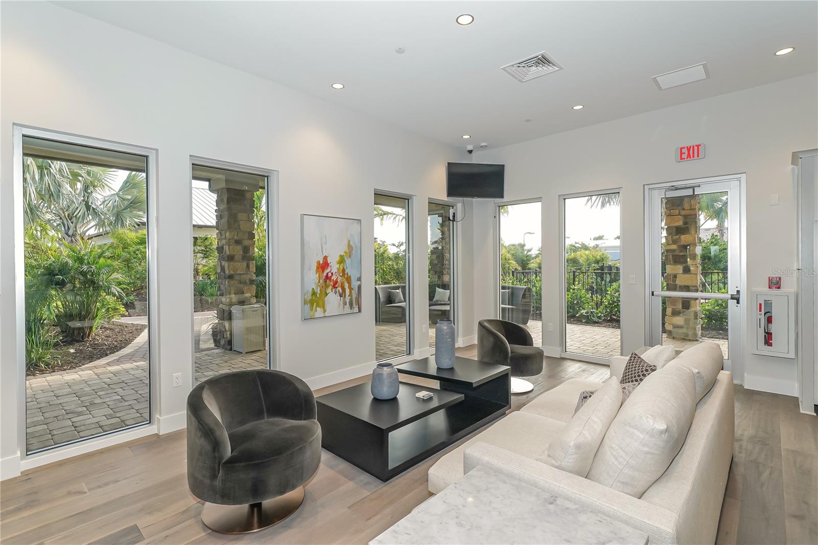 LEGACY ESTATES - Residential