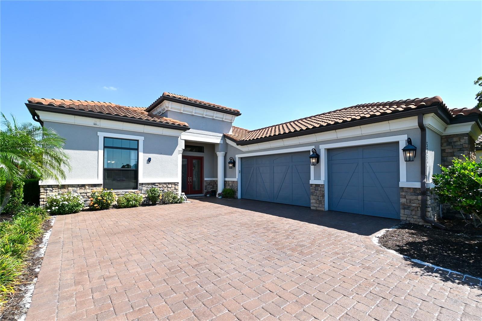 LEGACY ESTATES - Residential