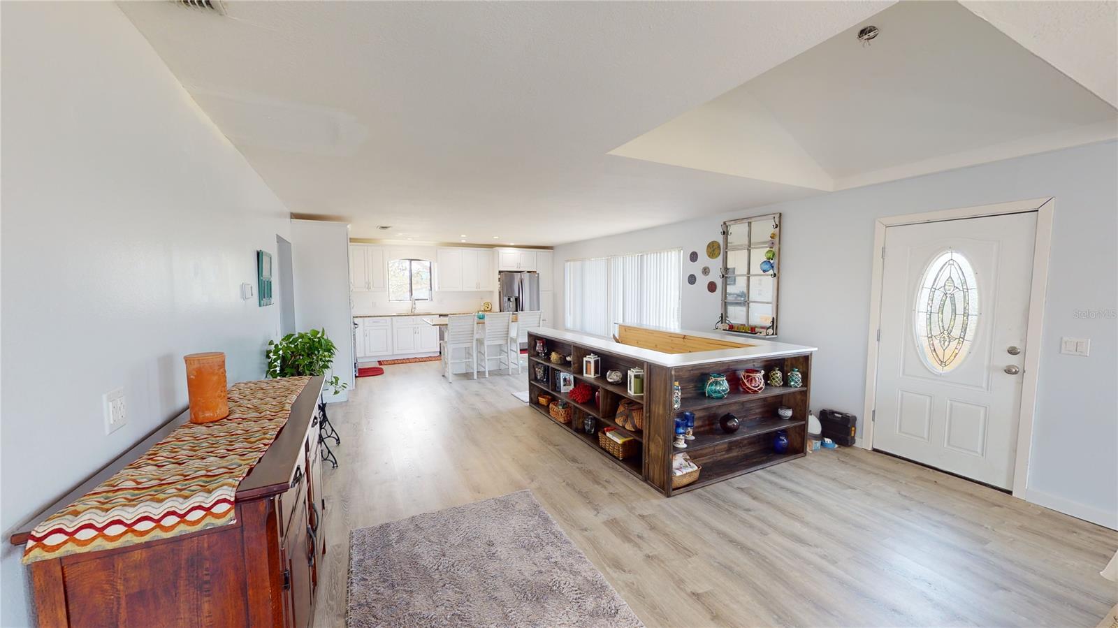 Bouchelles Island - Residential