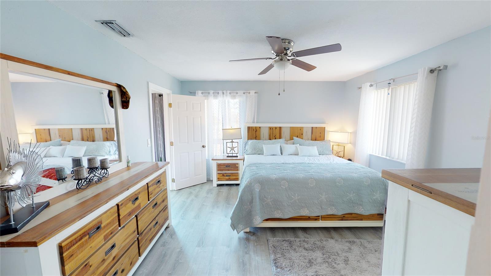 Bouchelles Island - Residential