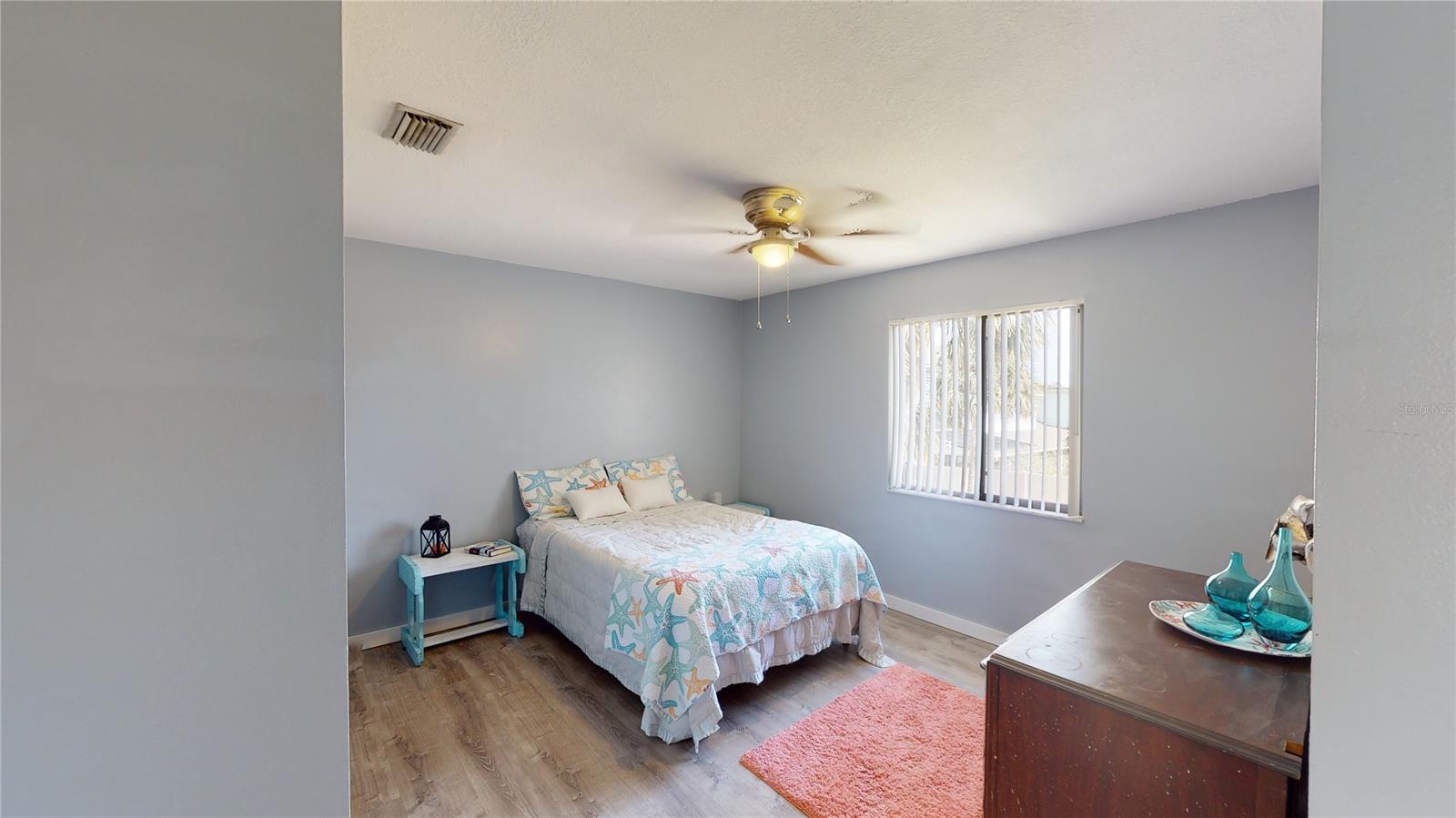 Bouchelles Island - Residential