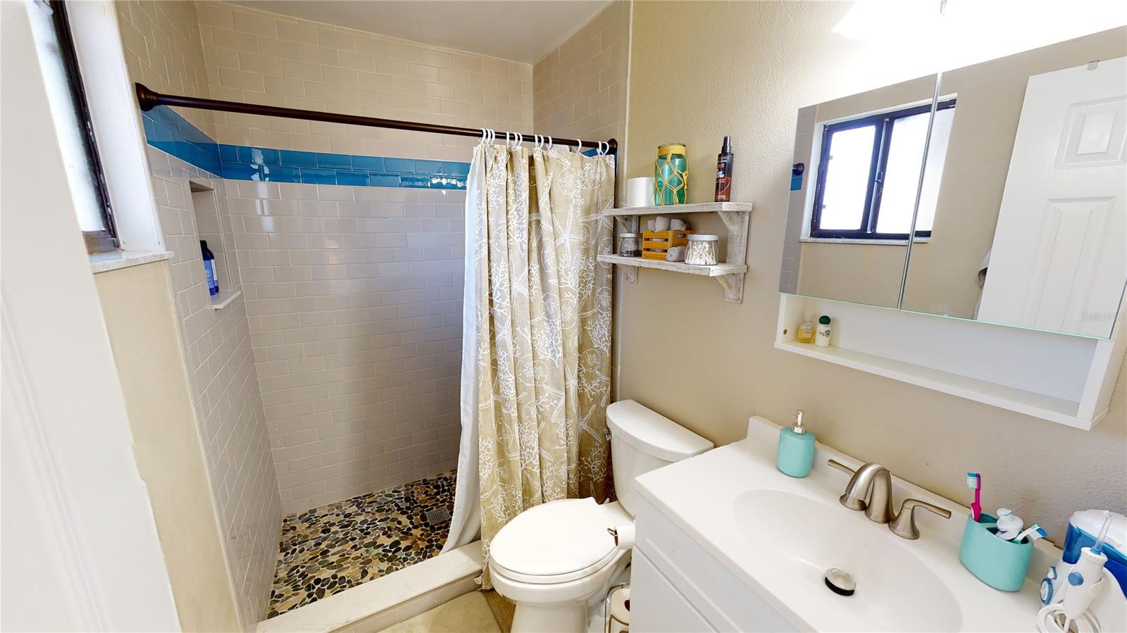 Bouchelles Island - Residential