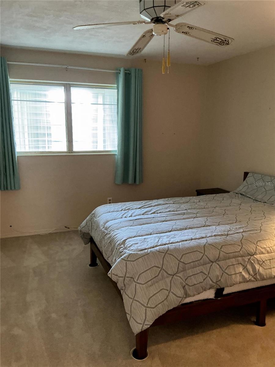CLEARVIEW OAKS PARADISE - Residential