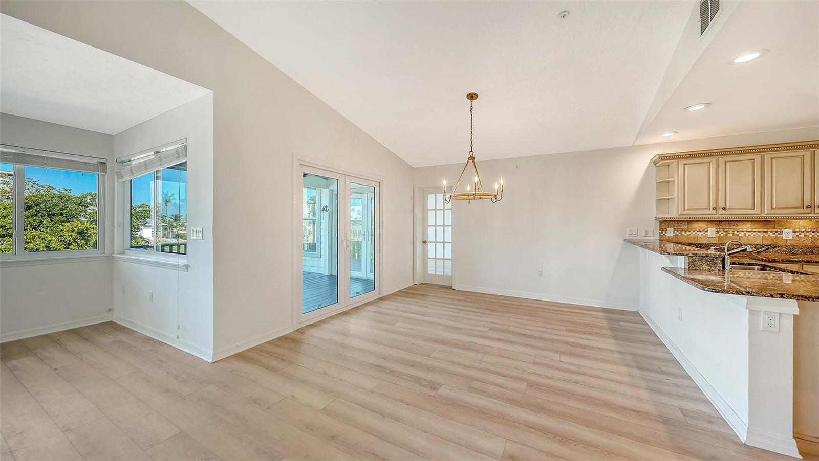 SLEEPY LAGOON PARK 2 - Residential