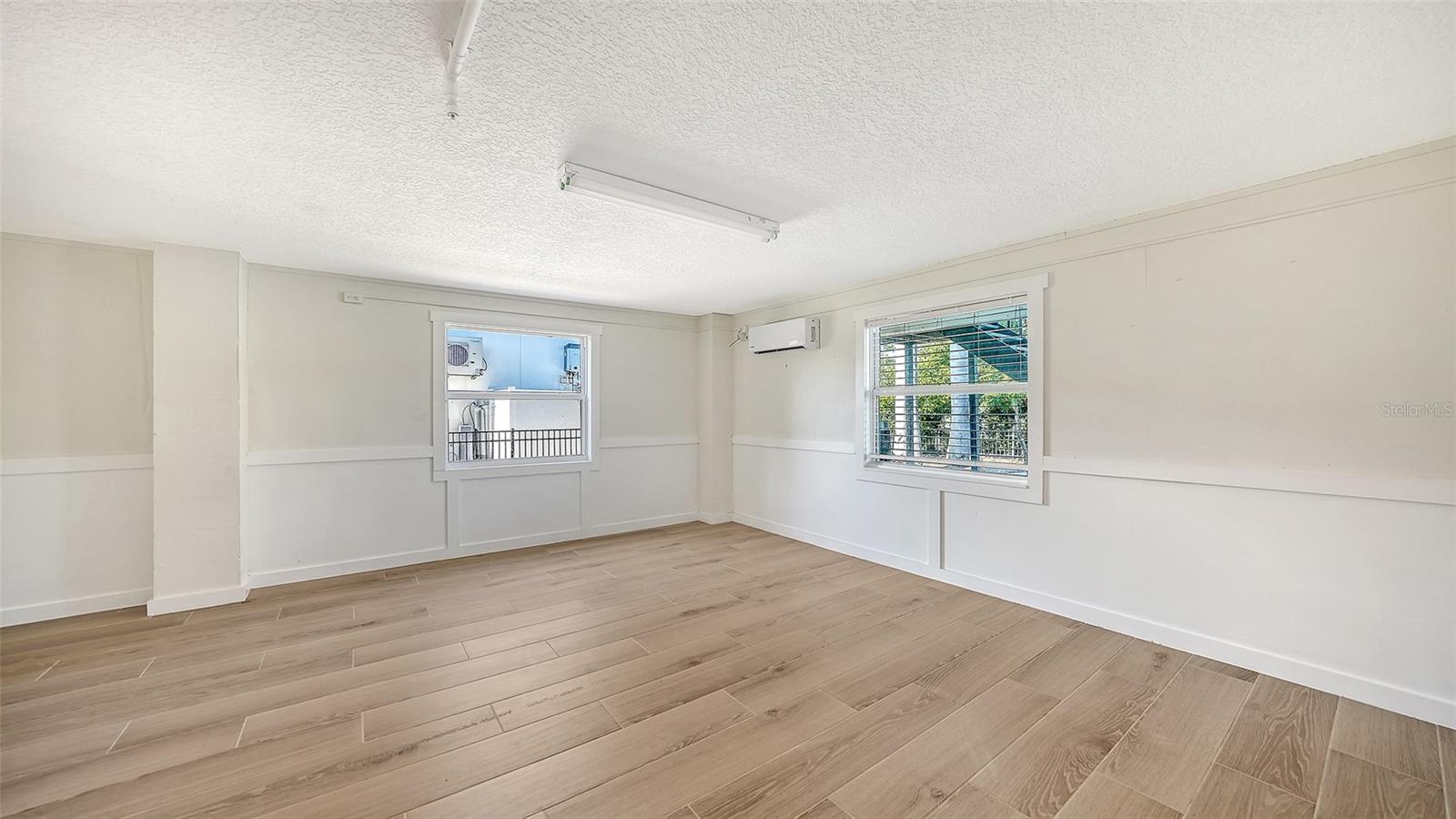 SLEEPY LAGOON PARK 2 - Residential