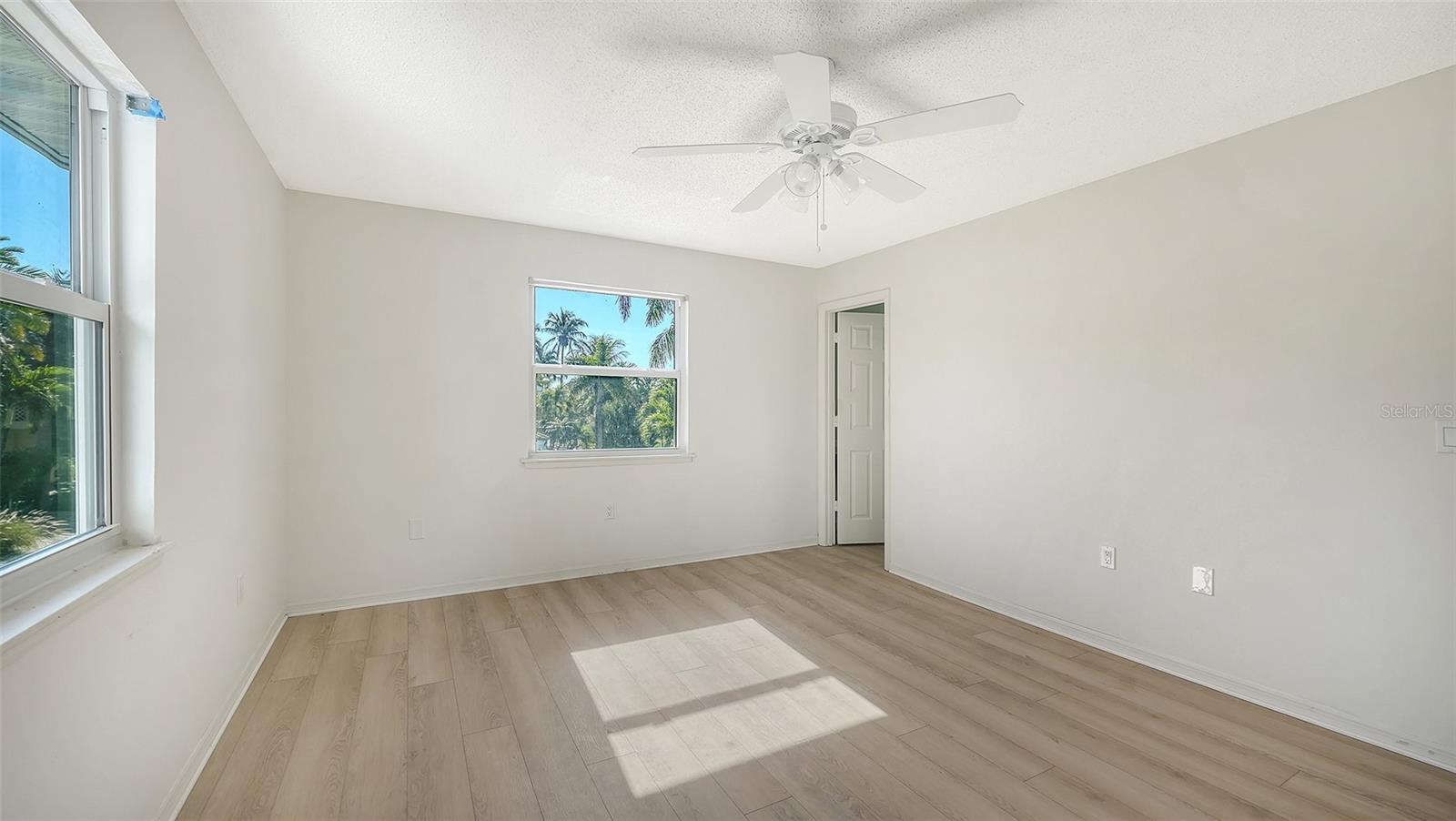 SLEEPY LAGOON PARK 2 - Residential