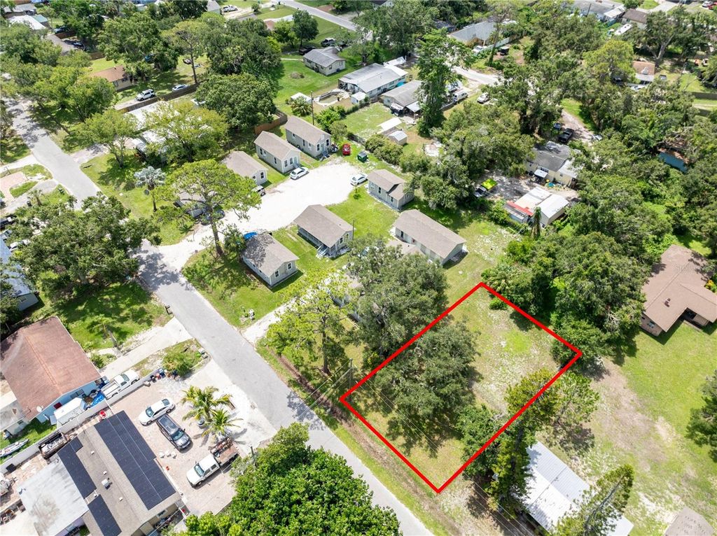 Photo of 2212 32nd Avenue E, Bradenton, FL 34208 (MLS # TB8416243)