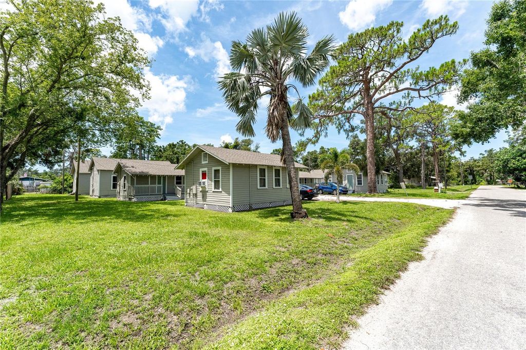 Photo of 2212 32nd Avenue E, Bradenton, FL 34208 (MLS # TB8416243)