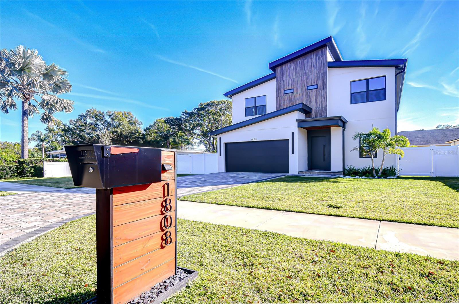 WELLSWOOD ESTATES - Residential