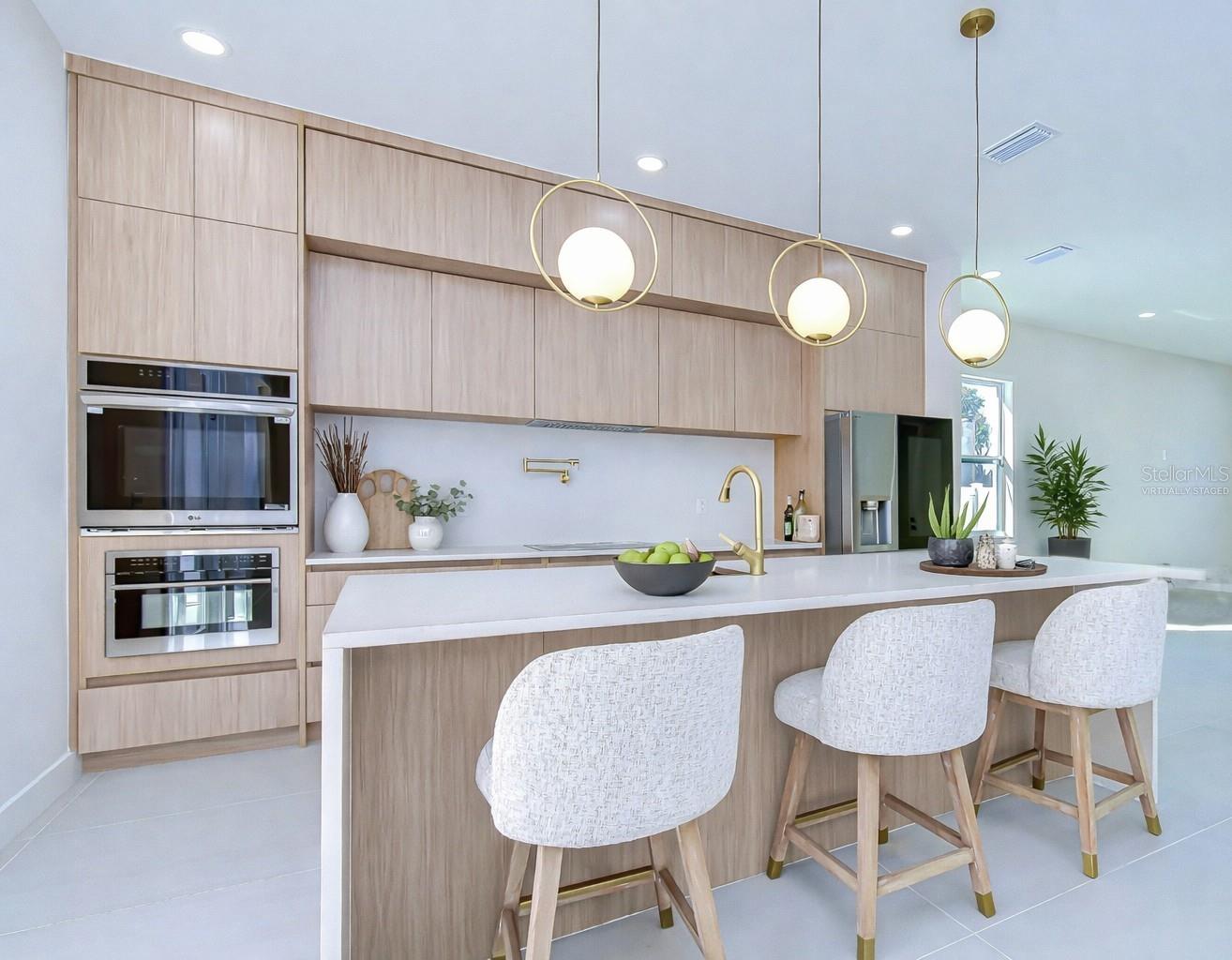 WELLSWOOD ESTATES - Residential