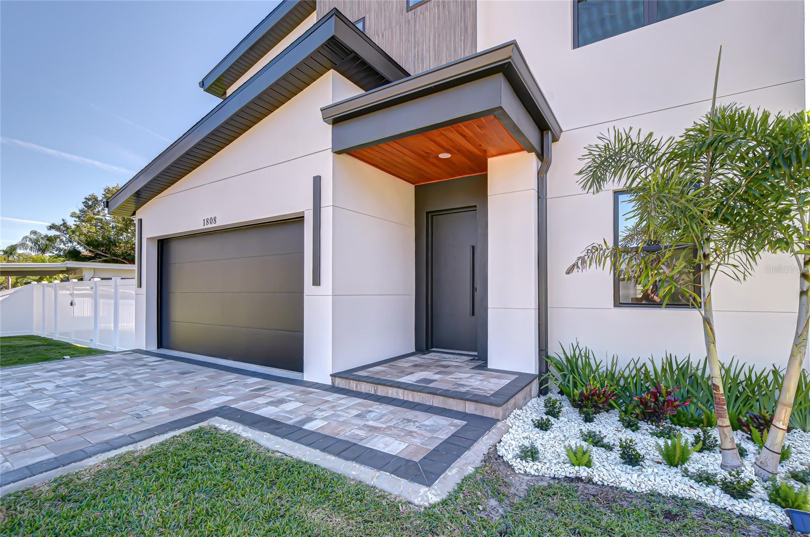 WELLSWOOD ESTATES - Residential