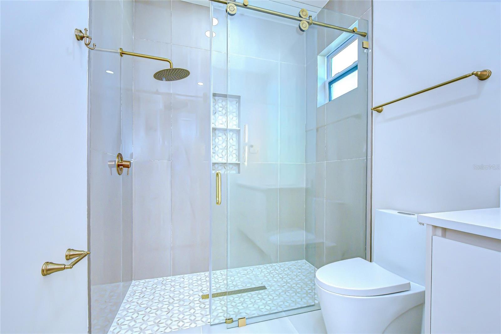 WELLSWOOD ESTATES - Residential