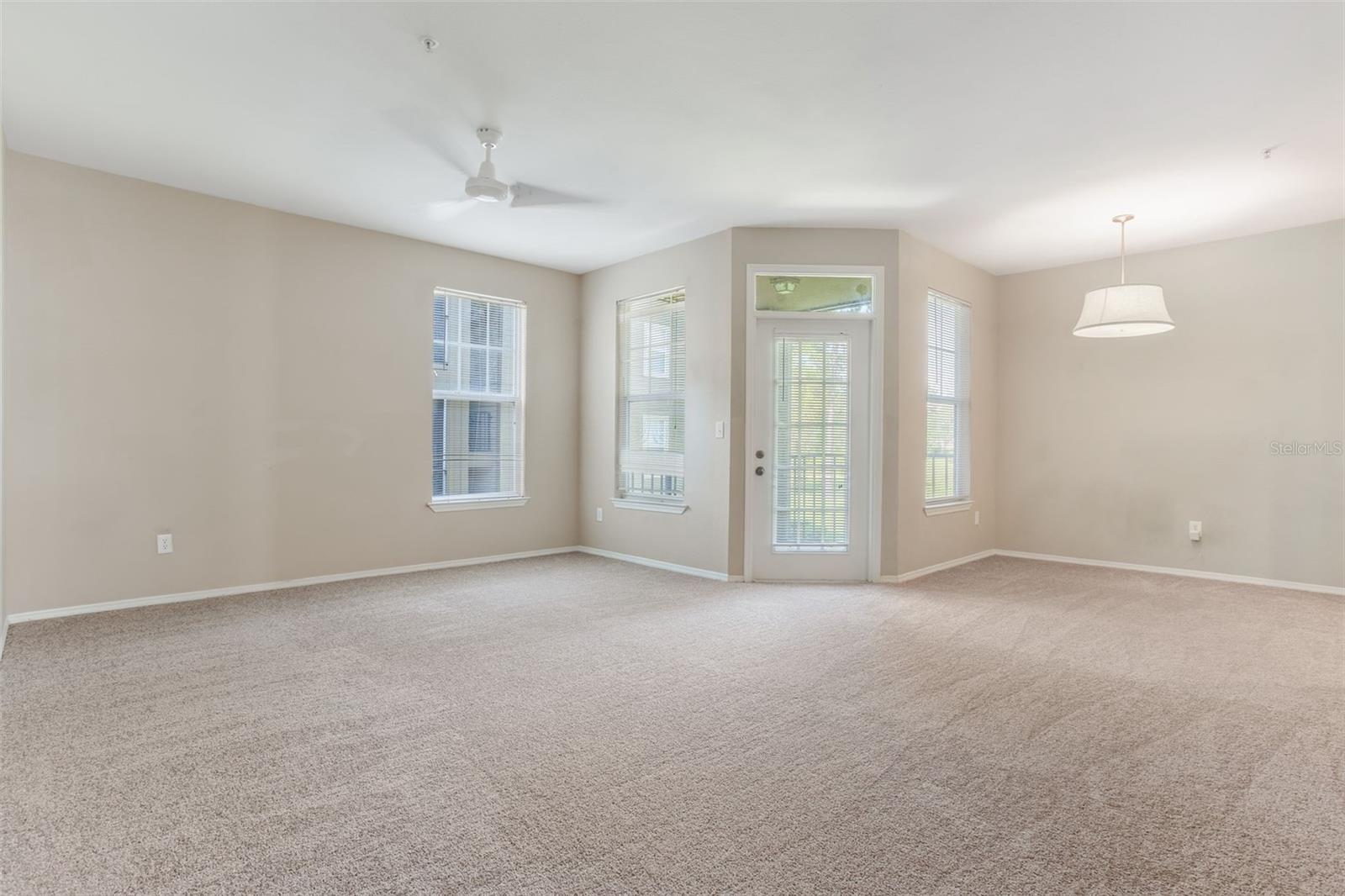 408 SUMMIT RIDGE PL 210