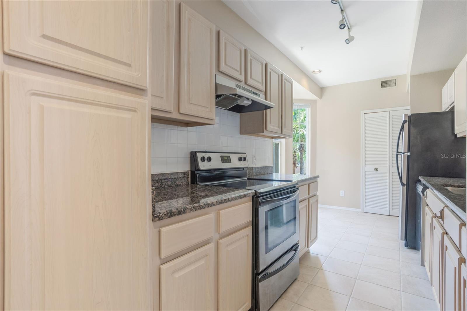RESIDENCES AT SABAL POINT A CONDO - Residential