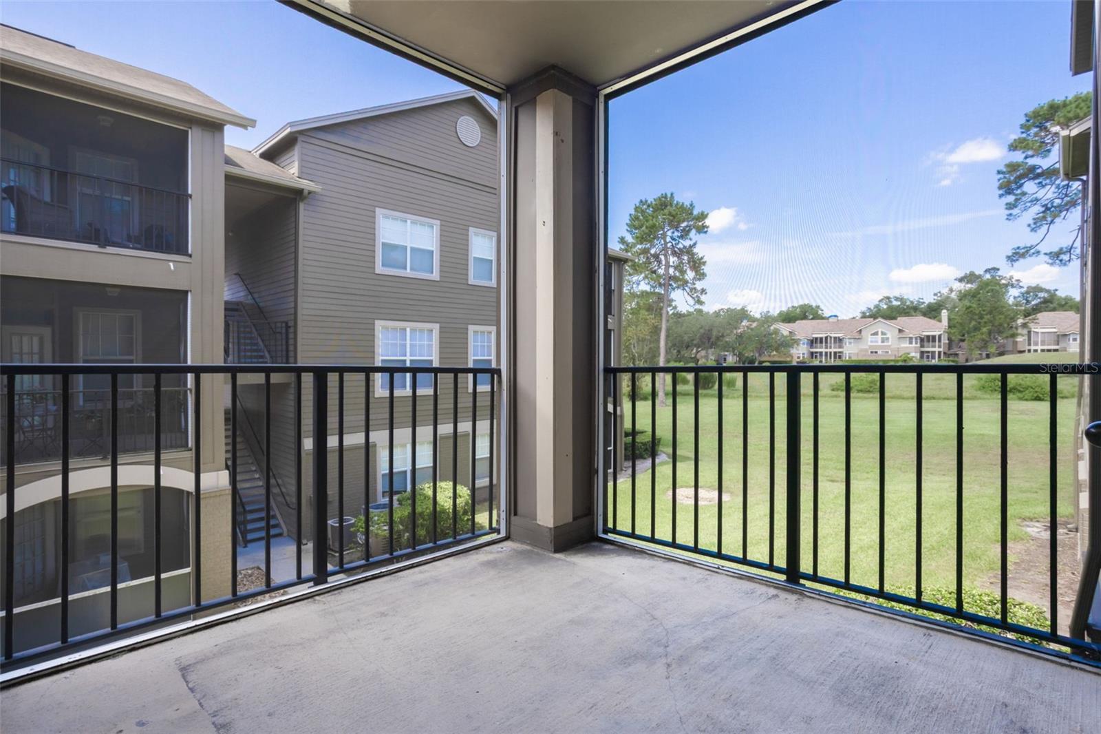 408 SUMMIT RIDGE PL 210