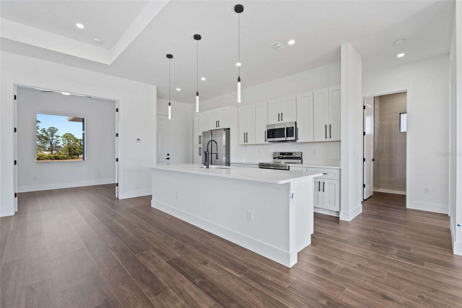 ROTONDA SANDS - Residential