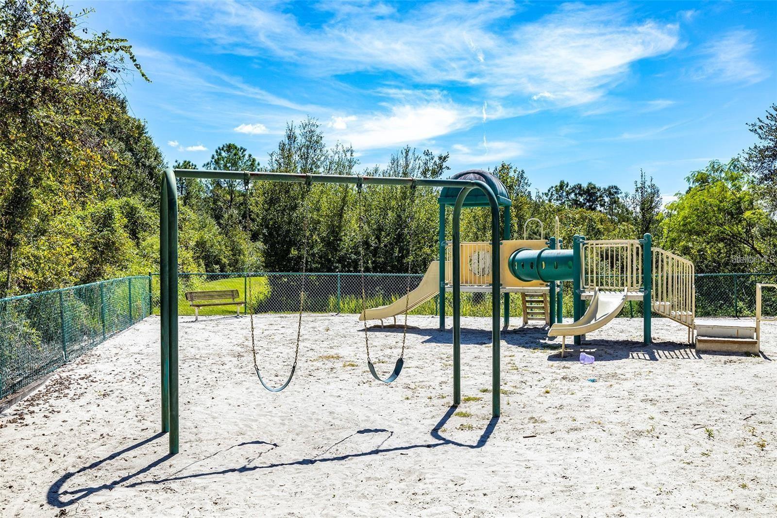 THE VILLAS CONDO - Residential