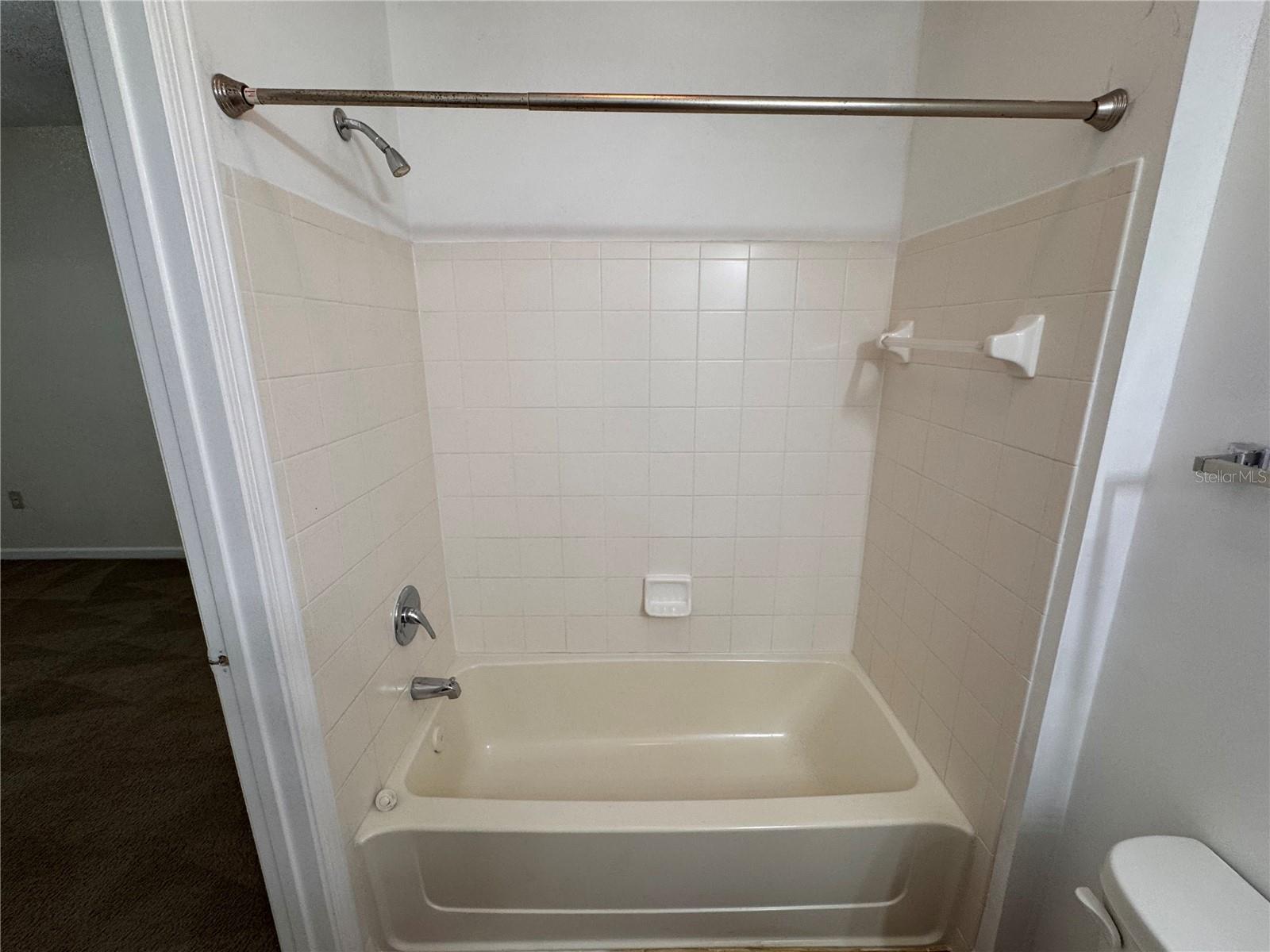 THE VILLAS CONDO - Residential