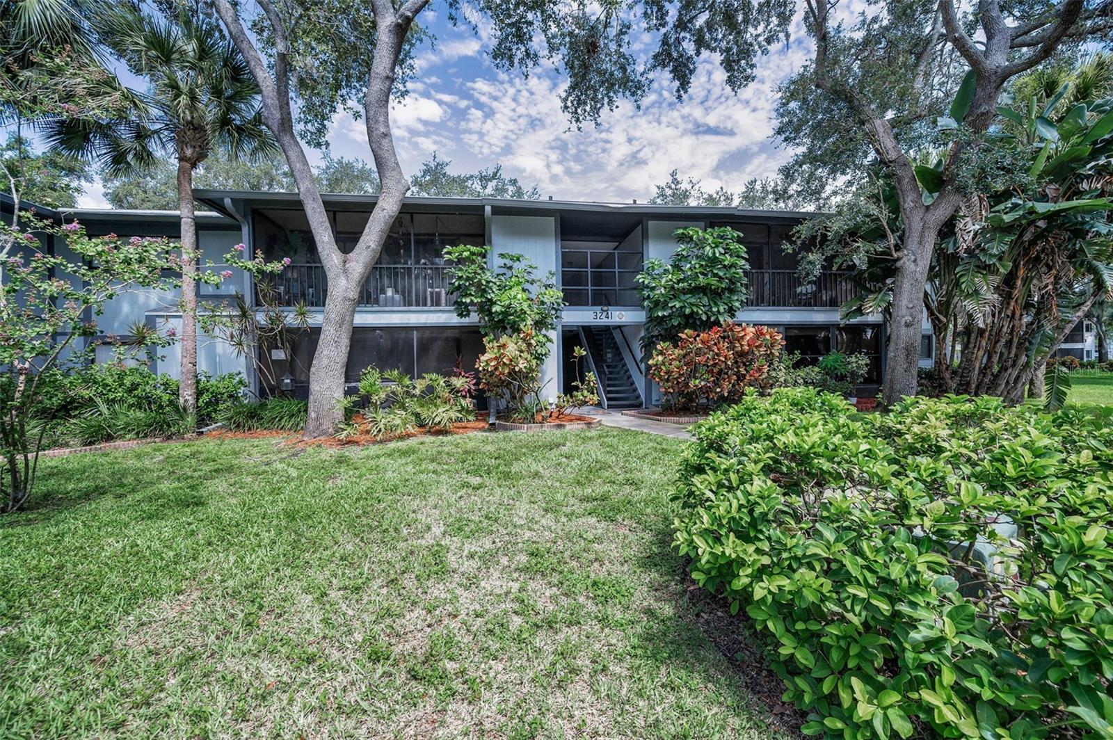 3241 FOX CHASE CIRCLE N 106