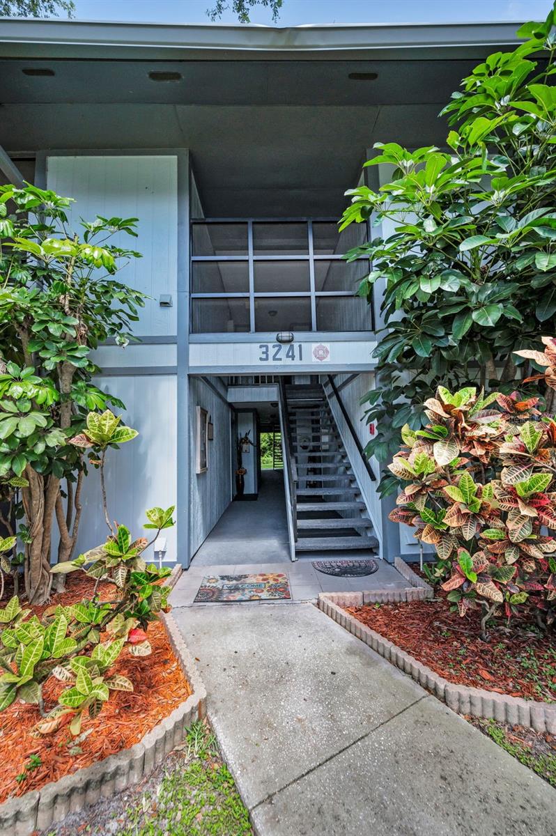 Welcome to Affordable Living in the Heart of Palm Harbor!?This charming 1-bedroom, 1-bath ground floor condo in the desirable Fox Chase community offers the perfect opportunity to own in a prime location without breaking the bank. With no age restrictions, this inviting unit is ready for your personal touch. Recent updates include carpet and paint (2023), a new roof (2021), and a new AC system (2022, and the outside condenser new as of 2025). Enjoy serene views of the beautifully landscaped grounds from your private screened in patio, accessible through sliding glass doors in both the living room and spacious bedroom. You also have a laundry closet equipped with a newer washer and dryer. Fox Chase is a vibrant, well-maintained community offering a host of amenities: heated pool, tennis courts, pickleball courts, basketball courts, shuffleboard, and more! The clubhouse features a fitness center, library, and billiards room for year-round enjoyment.
Located in a top-rated school district and just a short drive to Honeymoon Island, Tarpon Springs Sponge Docks, Downtown Dunedin, and Tampa International Airport—everything you need is within easy reach. Whether you're a first-time homebuyer or seeking a low-maintenance lifestyle in a fantastic area, this condo presents unbeatable value and endless potential. Schedule your showing today!