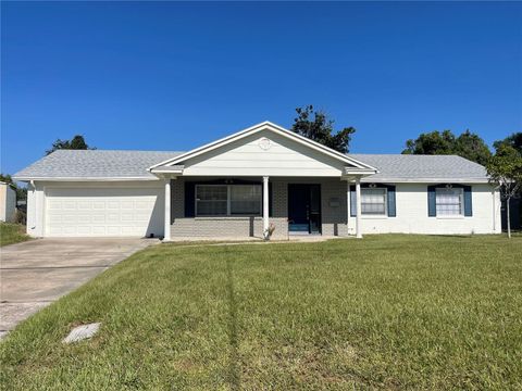 Photo of 2415 Caribbean Court, Orlando, FL 32805 (MLS # S5135790) Photo of 2415 Caribbean Court, Orlando, FL 32805 (MLS # S5135790)