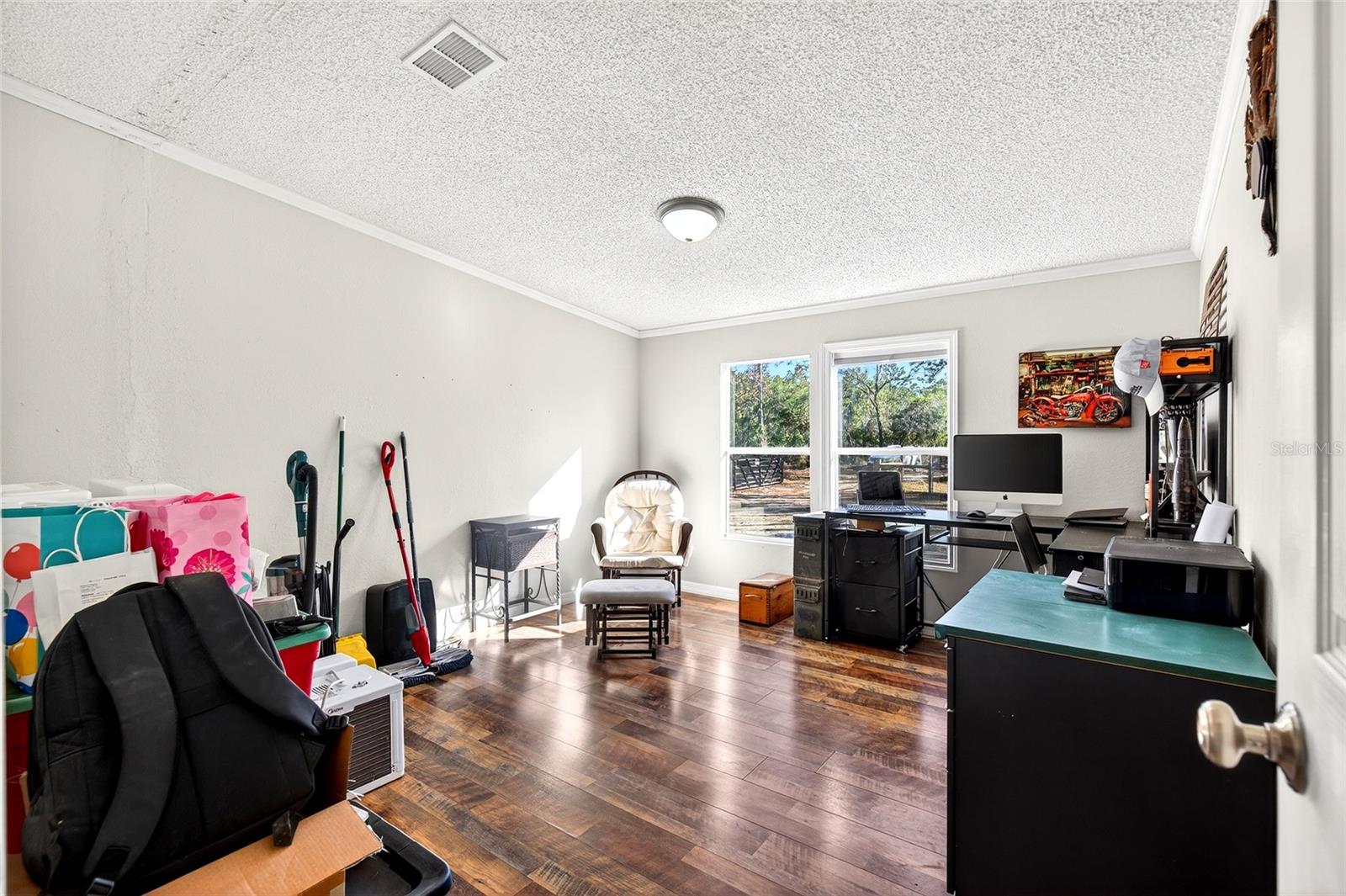 LAKE TROPICANA RANCHETTES 02 - Residential