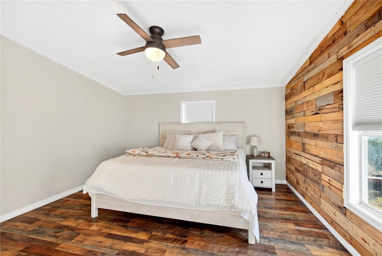 LAKE TROPICANA RANCHETTES 02 - Residential