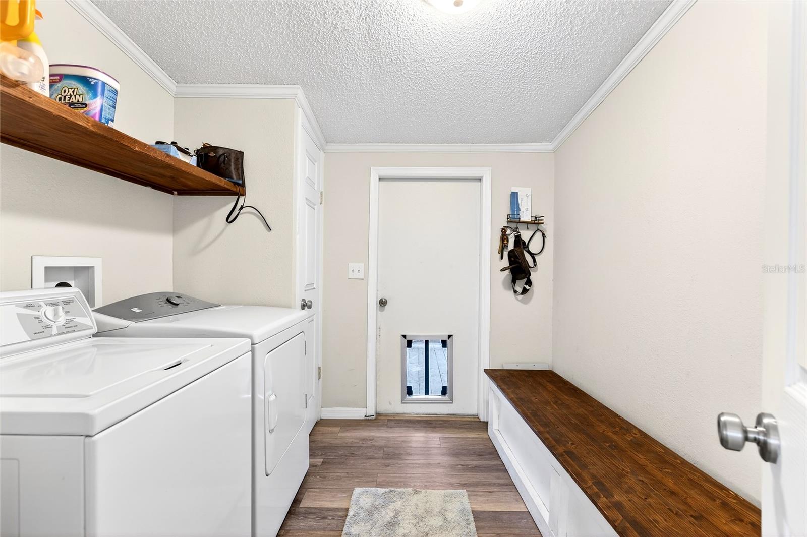 LAKE TROPICANA RANCHETTES 02 - Residential