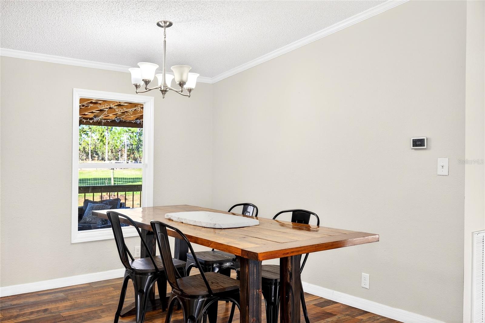 LAKE TROPICANA RANCHETTES 02 - Residential