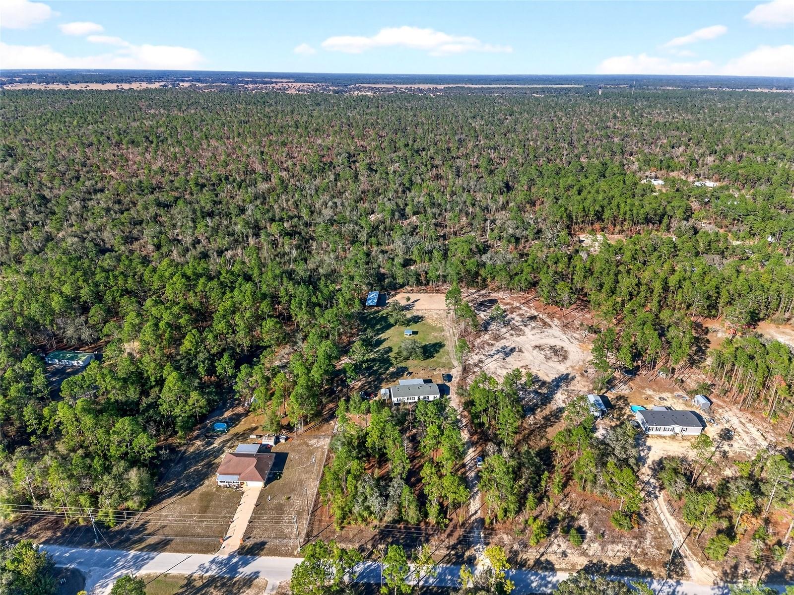 LAKE TROPICANA RANCHETTES 02 - Residential