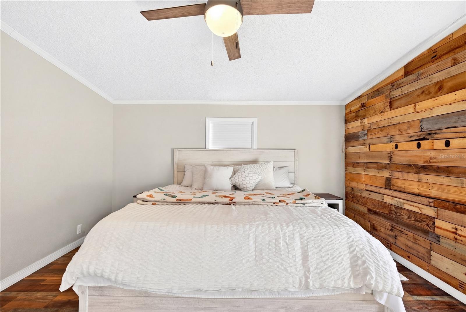 LAKE TROPICANA RANCHETTES 02 - Residential