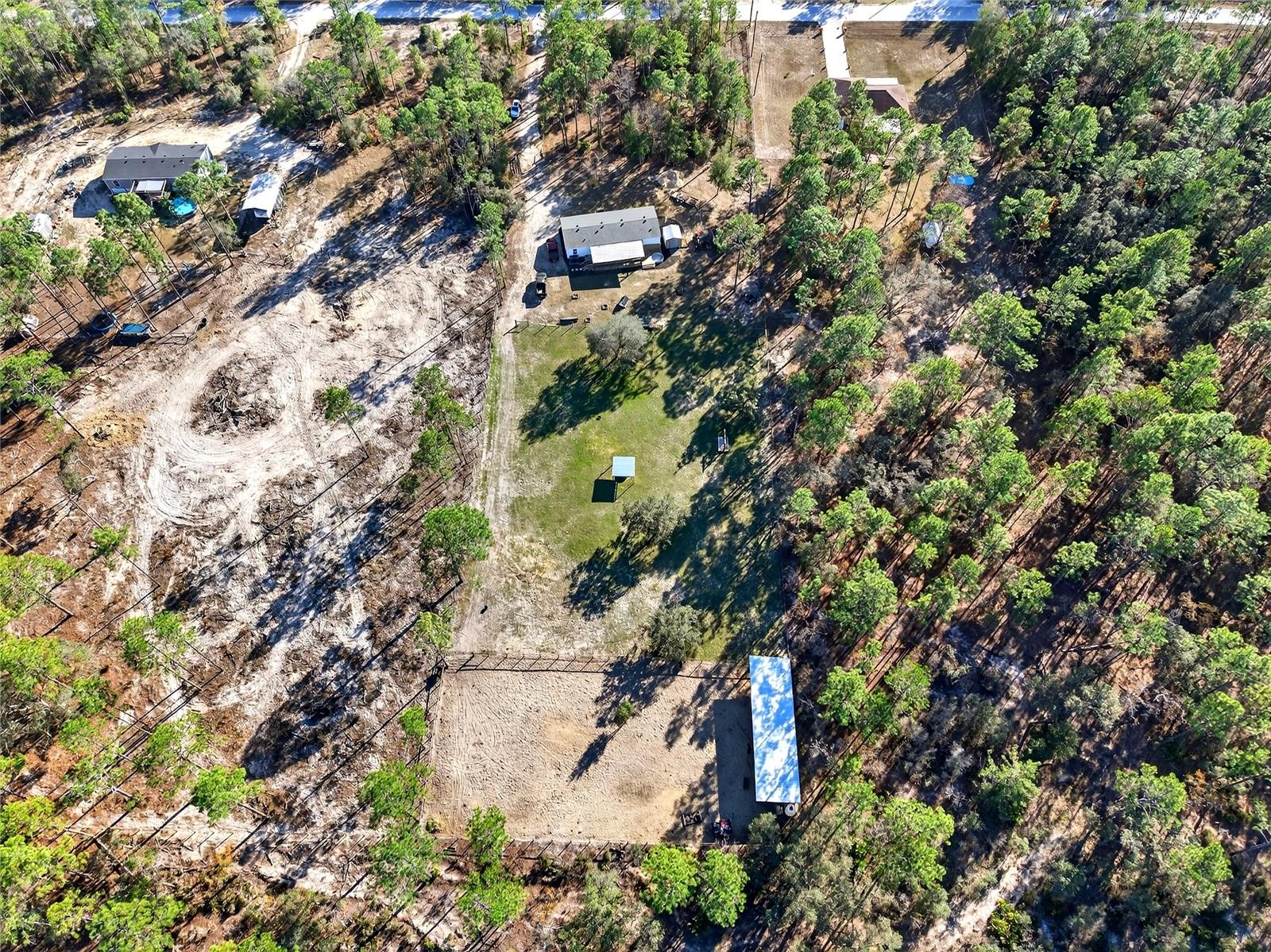 LAKE TROPICANA RANCHETTES 02 - Residential