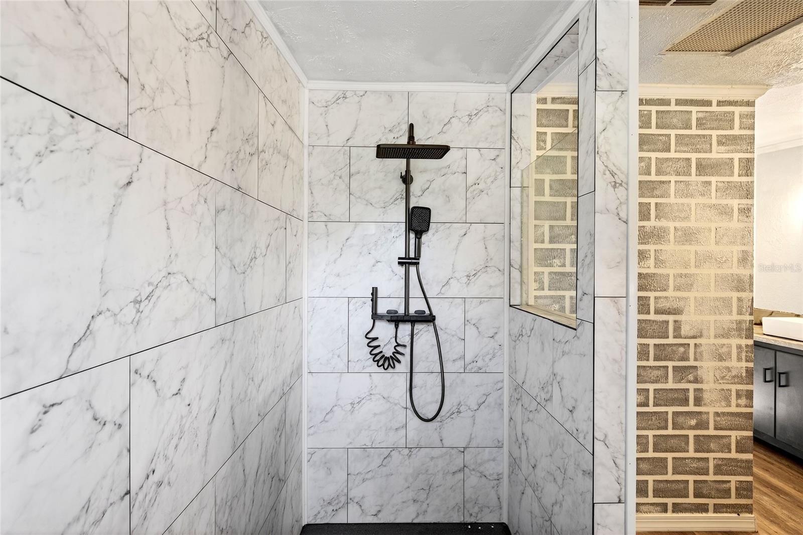 LAKE TROPICANA RANCHETTES 02 - Residential