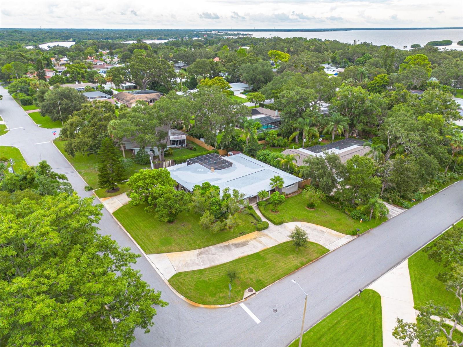 3240 SAN MATEO STREET