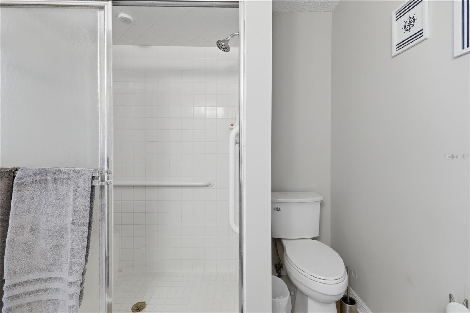 SPRUCE CREEK SOUTH - Residential