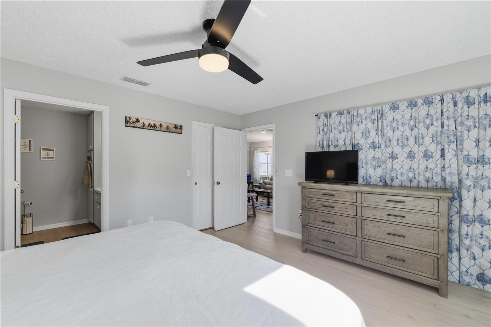 SPRUCE CREEK SOUTH - Residential