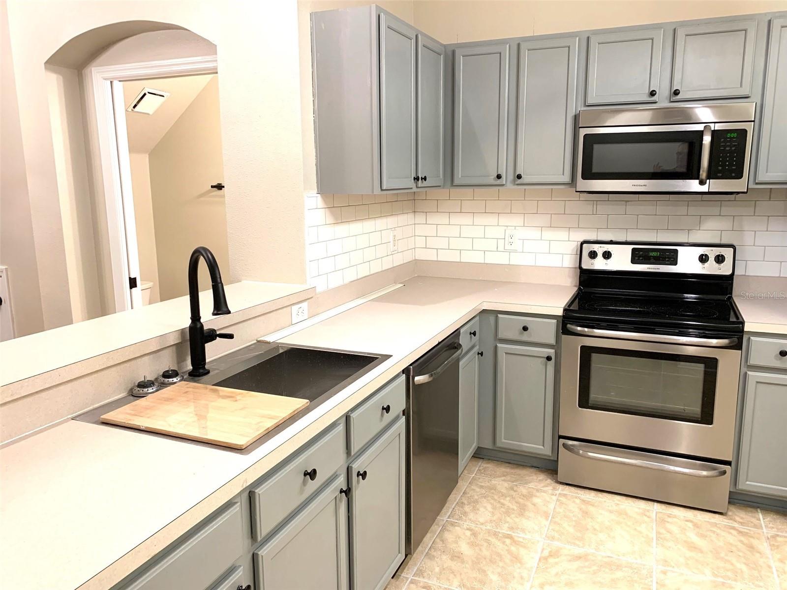 WINDSOR PLACE AT CITRUS PARK P - Residential Lease