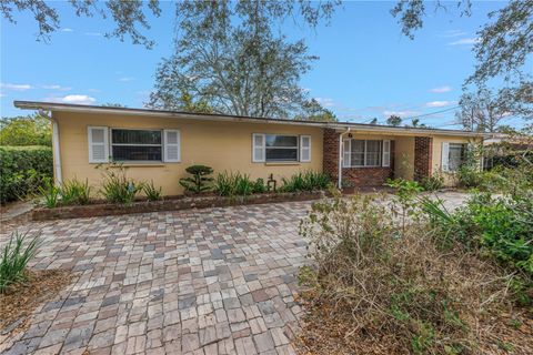 A home in TEMPLE TERRACE