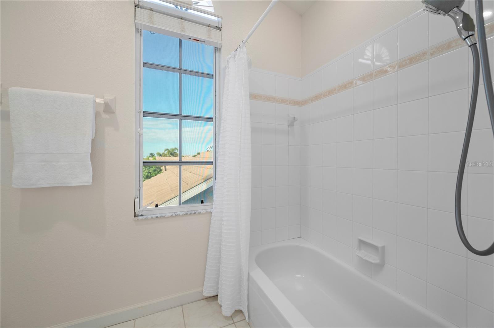 HARBOR LANDING PH 04 BLDG 04 - Residential