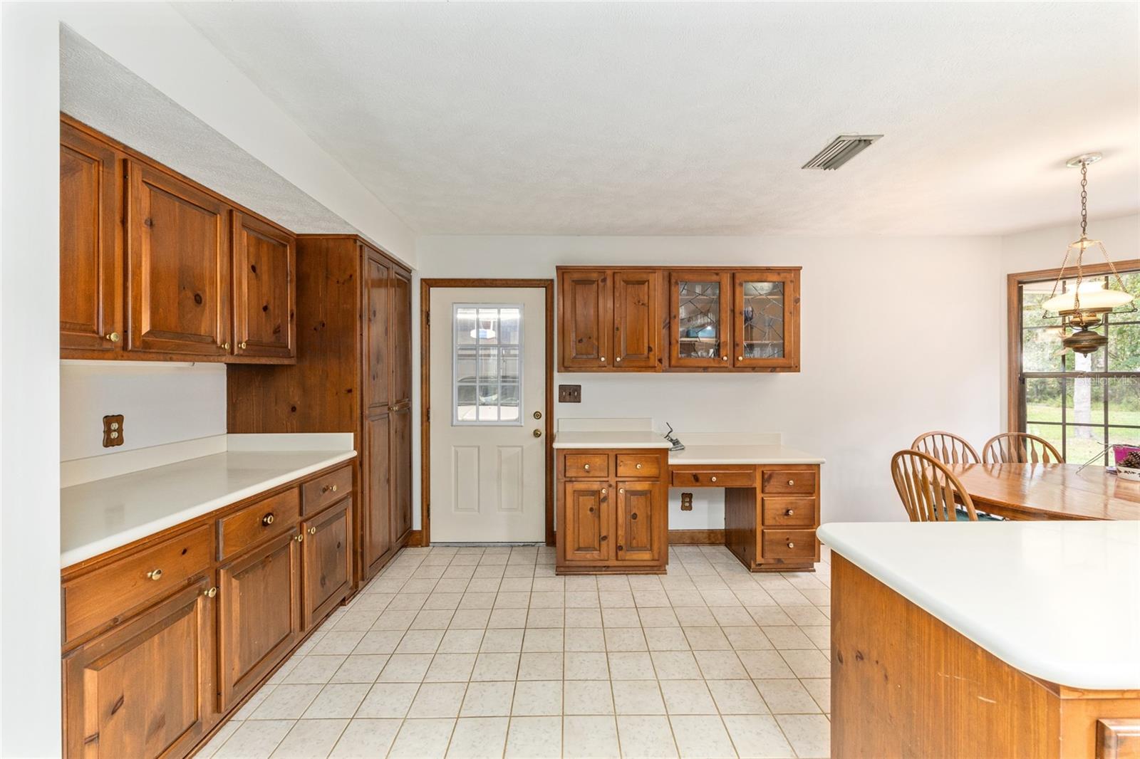 SUMMIT 02 - Residential