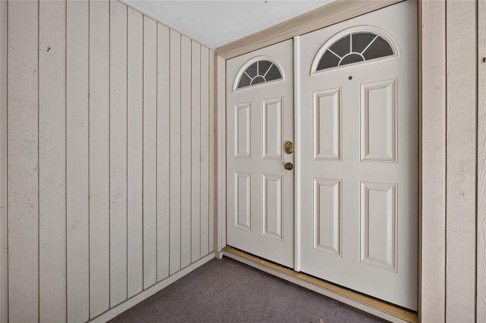 100 HIDDEN OAK DRIVE