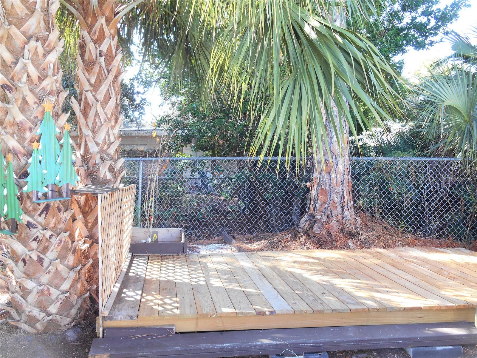 EAGLES NEST MOBILE HOME PARK UNREC - Residential