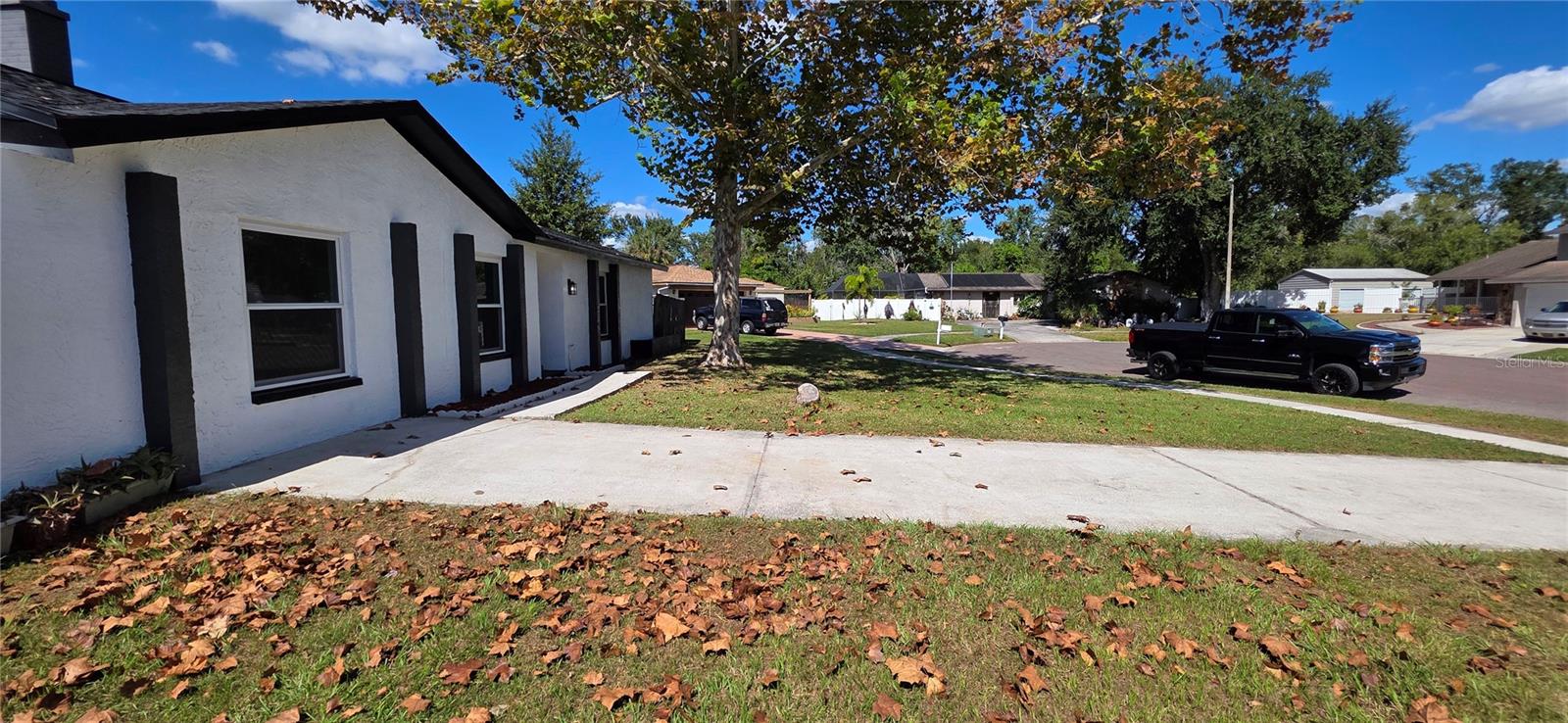 A REP OF LAS BRISAS & LAS - Residential