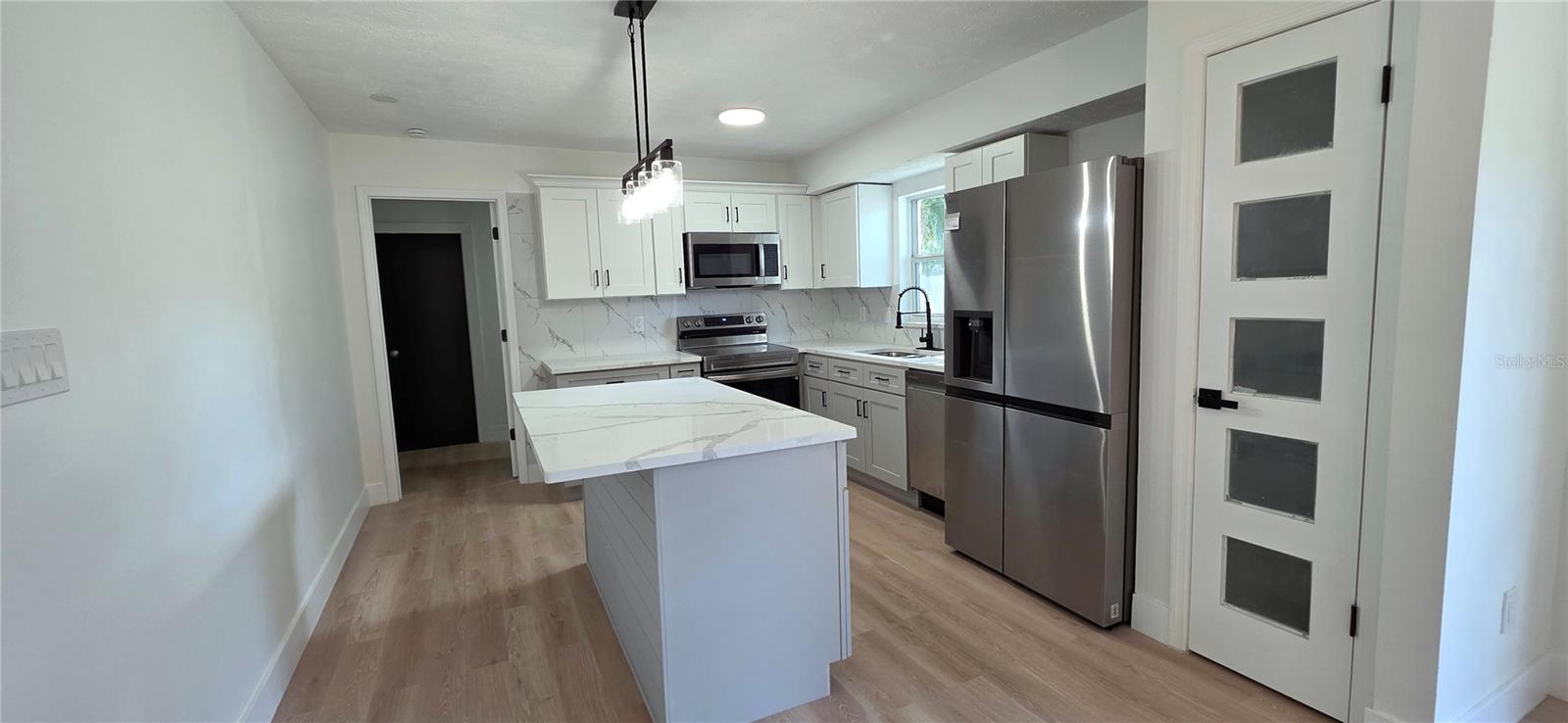 A REP OF LAS BRISAS & LAS - Residential