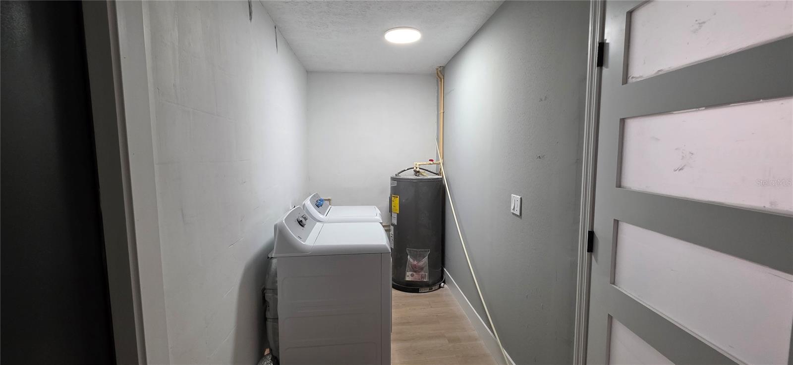 A REP OF LAS BRISAS & LAS - Residential