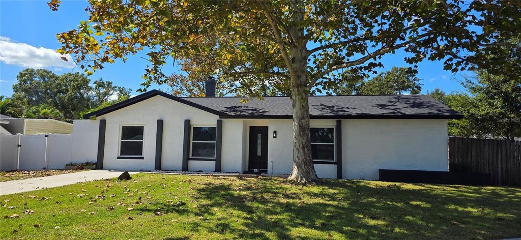 Photo of 3206 Las Brisas Drive, Riverview, FL 33578 (MLS # TB8439944)