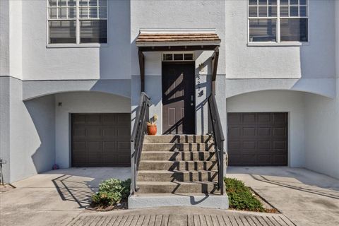 A home in TAMPA