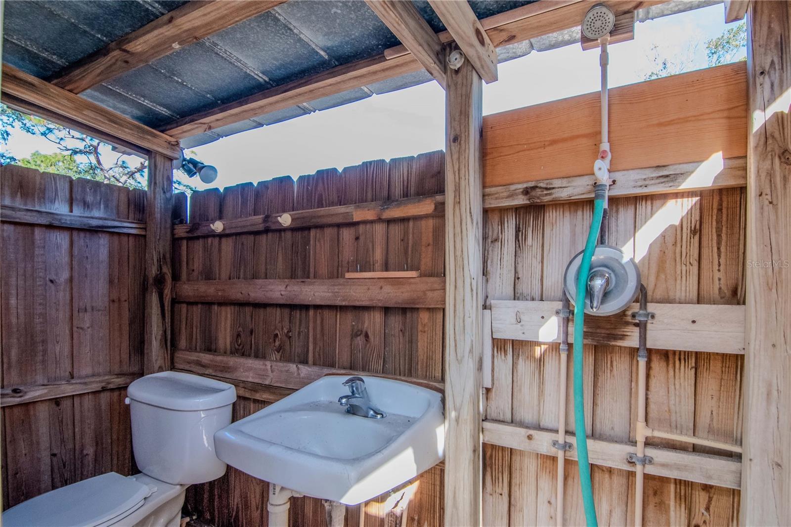 LAKEWOOD RANCHES - Residential