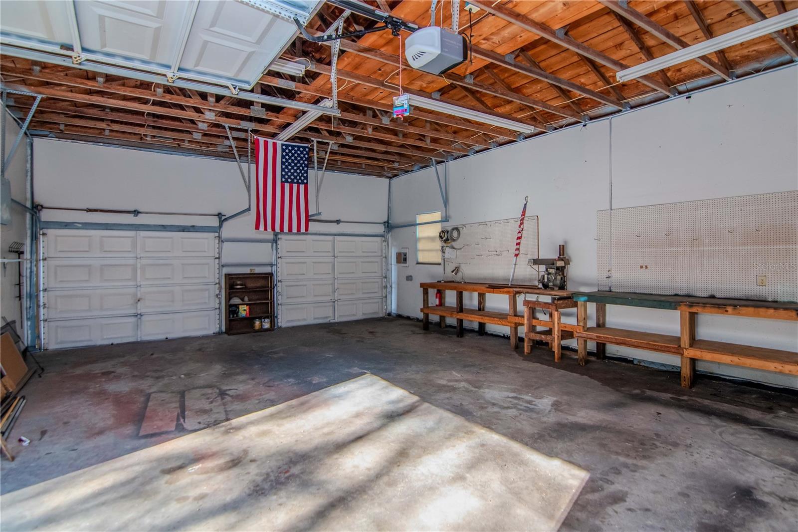 LAKEWOOD RANCHES - Residential