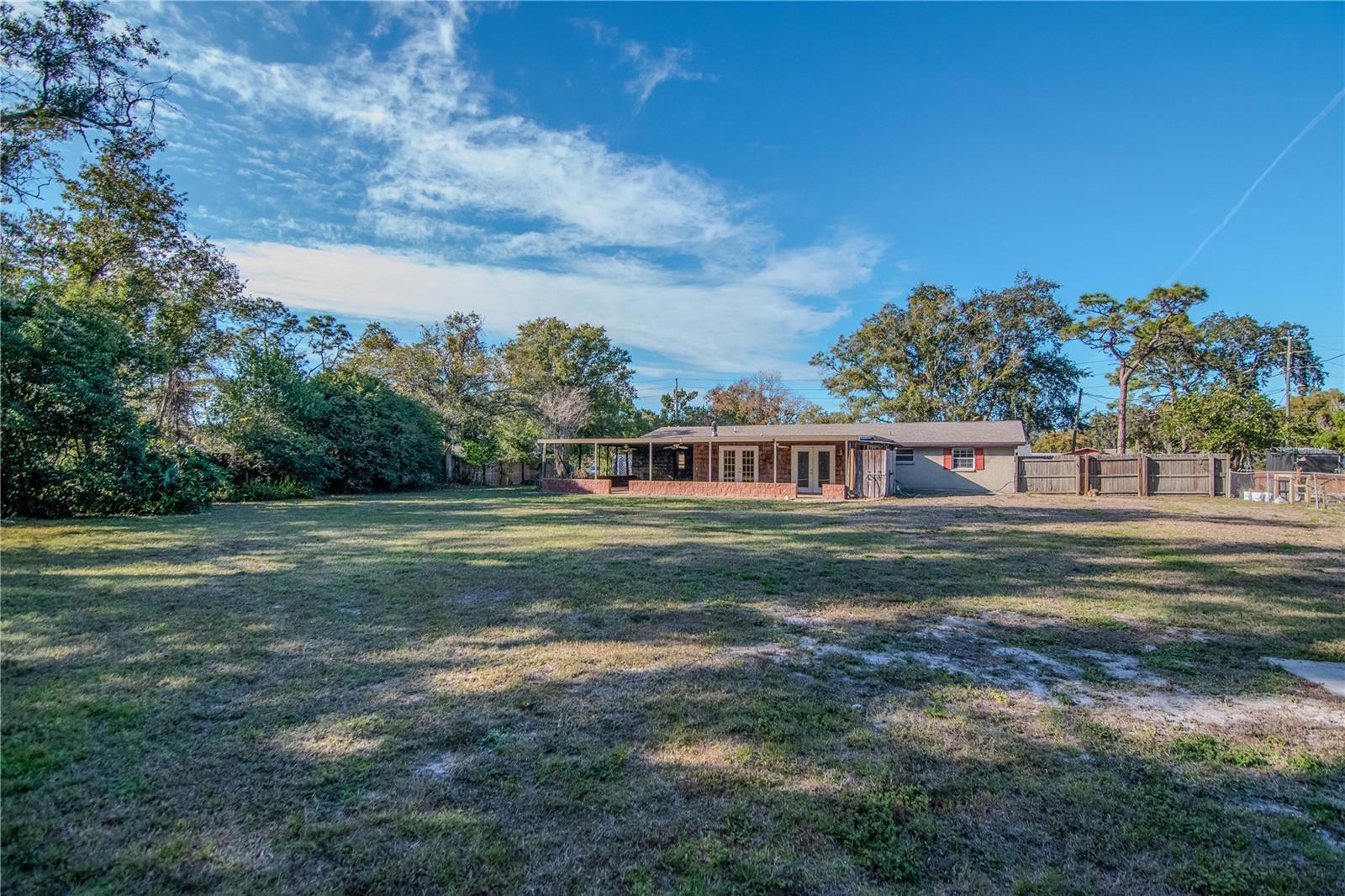 LAKEWOOD RANCHES - Residential